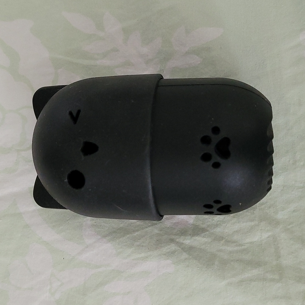 Sponge holder case silicone black makeup